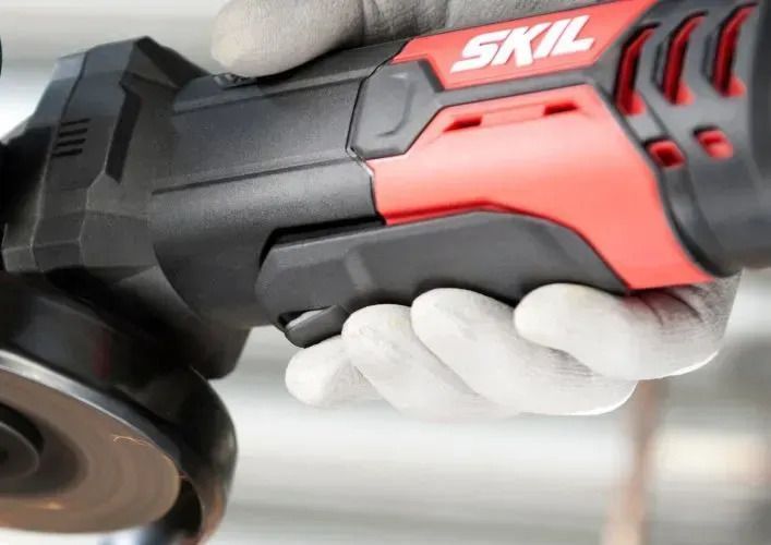 Кутова шліфувальна машина (болгарка) мережева 125 мм, 850 Вт "VRS+" SKIL 9132 AB (AG1E9132AB) 11070500101 фото